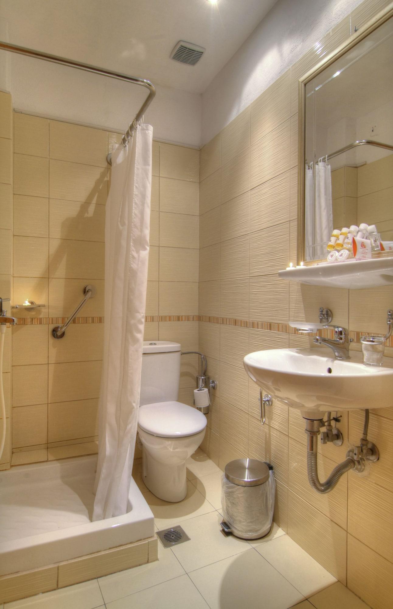 Acropole Delphi City Hotel ภายนอก รูปภาพ